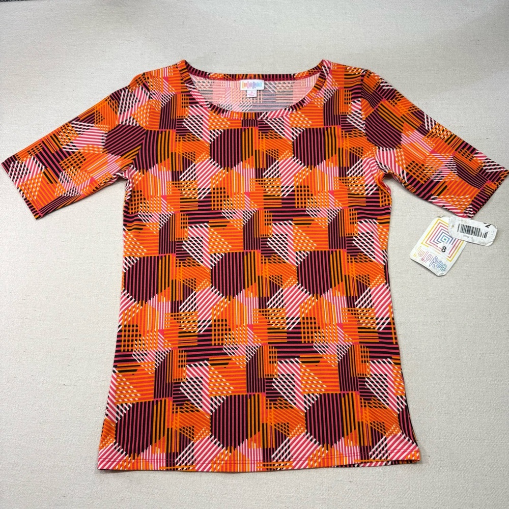🤠 3/$20 LuLaRoe - Gigi - Orange & Black Geometric Top - NWT - Size Small